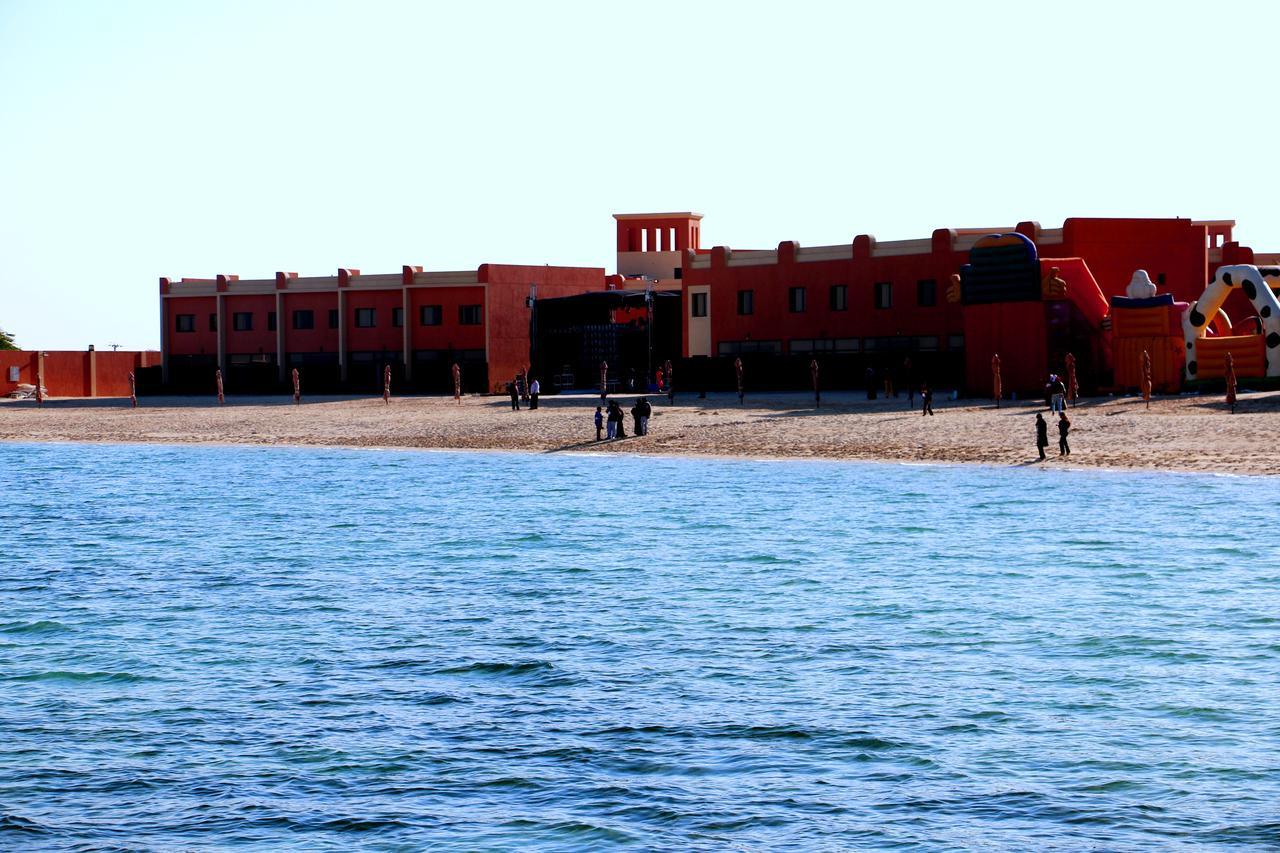Al Nuwaiseeb Aquamarine Kuwait Resort מראה חיצוני תמונה